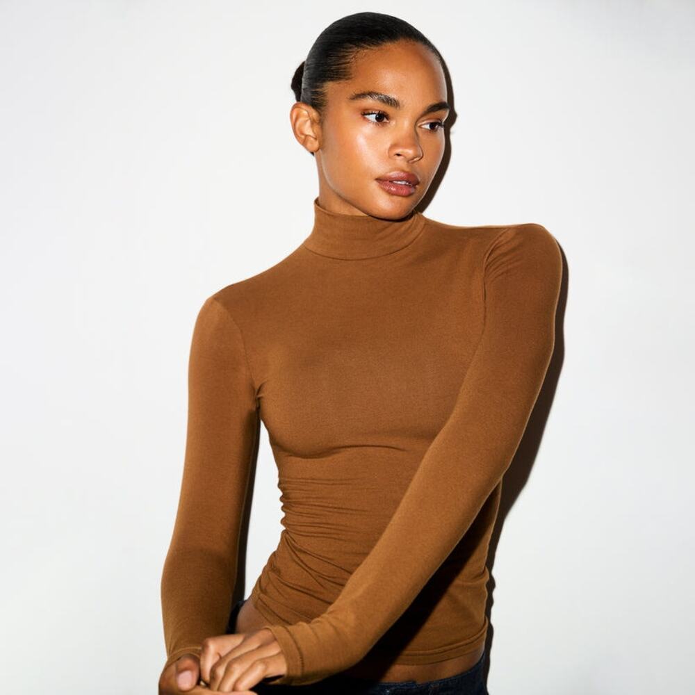 SKIMS COTTON JERSEY Turtleneck T-shirt - Chai Size XXL NWT #1665